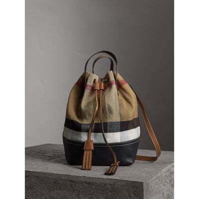 secchiello burberry tessuto|Borse firmate da donna .